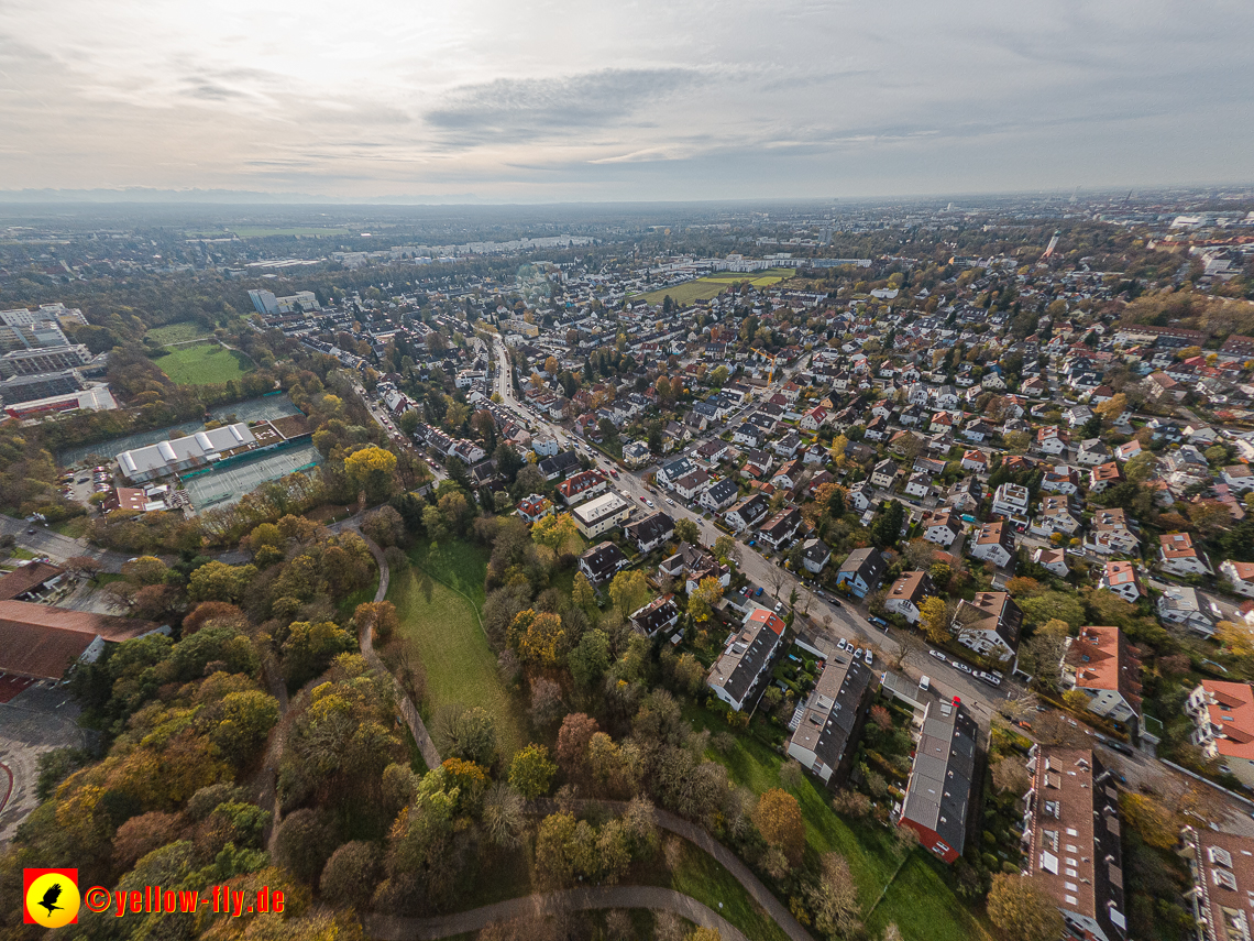 03.11.2022 -  Ostparksee mit Umgebung in Neuperlach